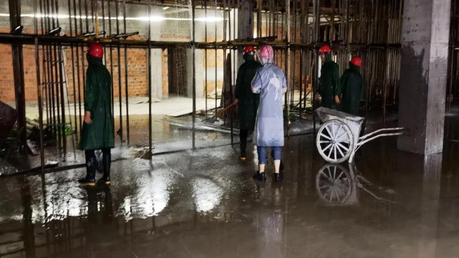 百酈玲瓏府項目各參建單位積極落實(shí)抗臺工作