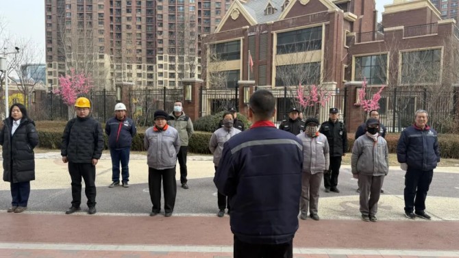 以練筑防 守護平安——物業(yè)公司組織開展電梯應急演練